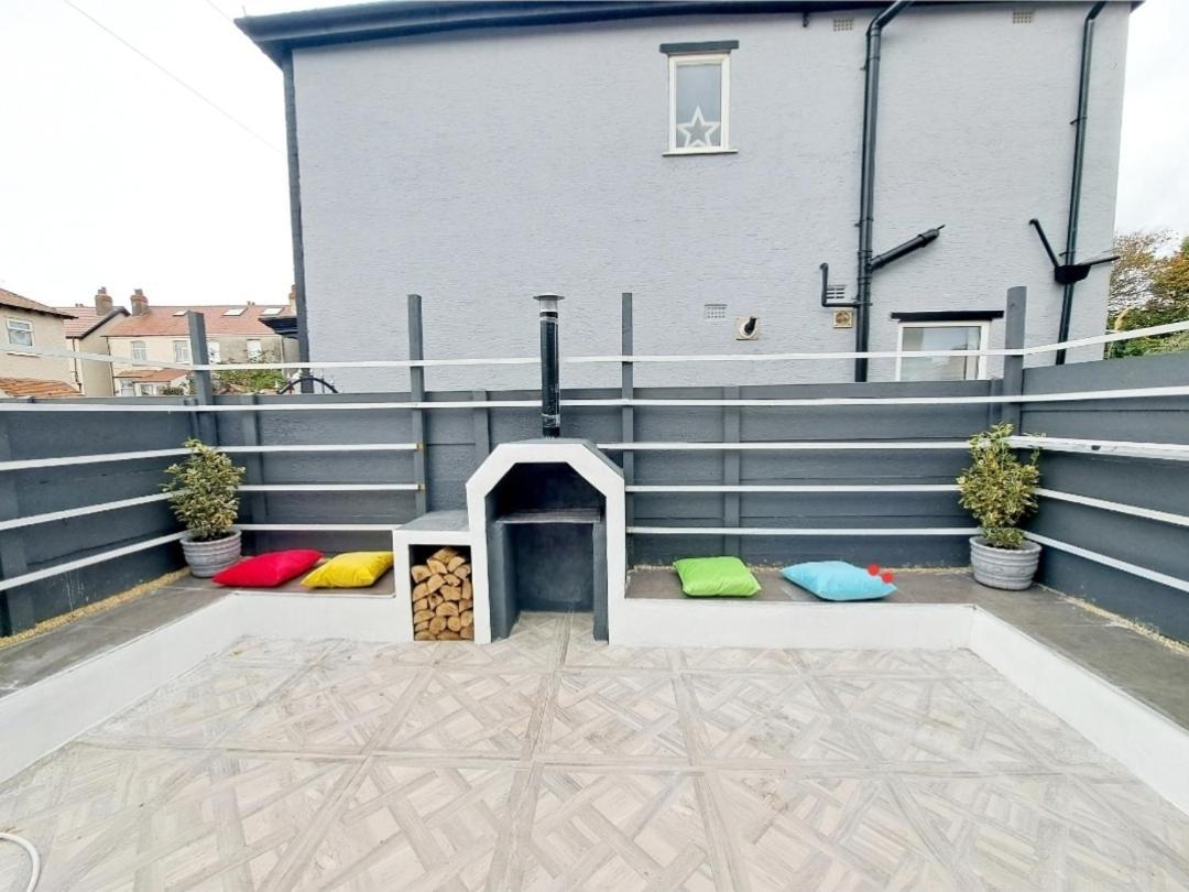 Family Holiday With Hot Tub , Family Groups Only Blackpool Eksteriør bilde