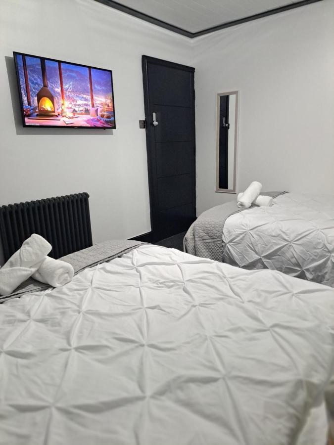 Family Holiday With Hot Tub , Family Groups Only Blackpool Eksteriør bilde